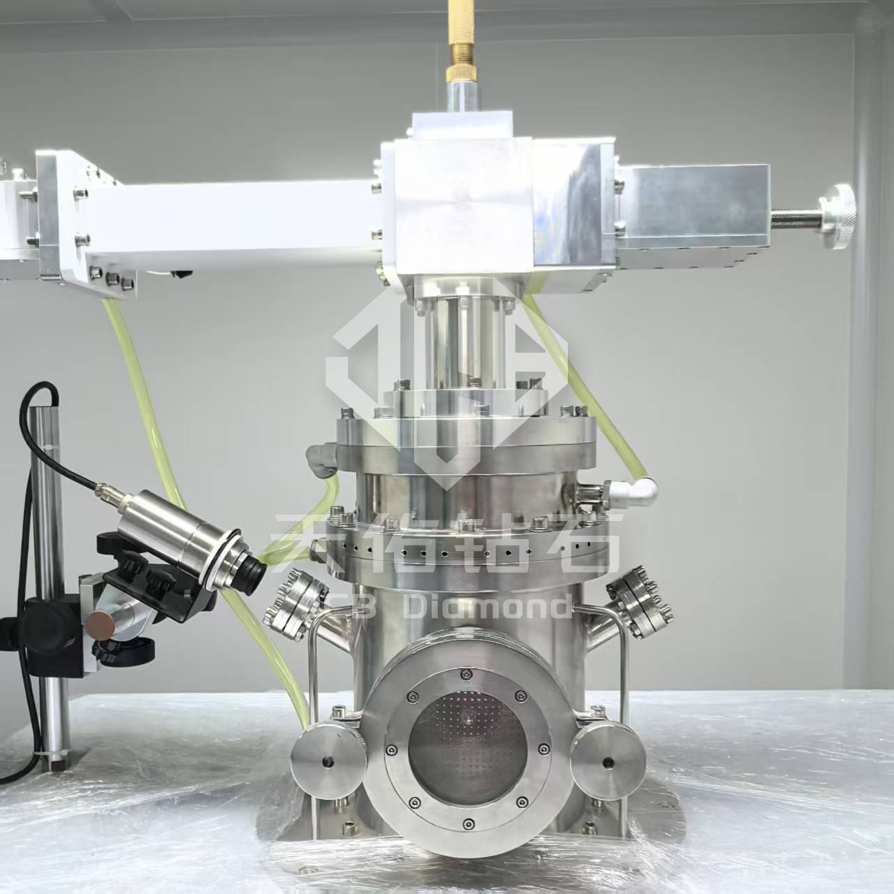 Оборудование MPCVD мощностью 6 кВт для микроволновой плазменно-химической парофазной депозиции (MPCVD) предназначено для выращивания алмазов оптического и электронного качества.