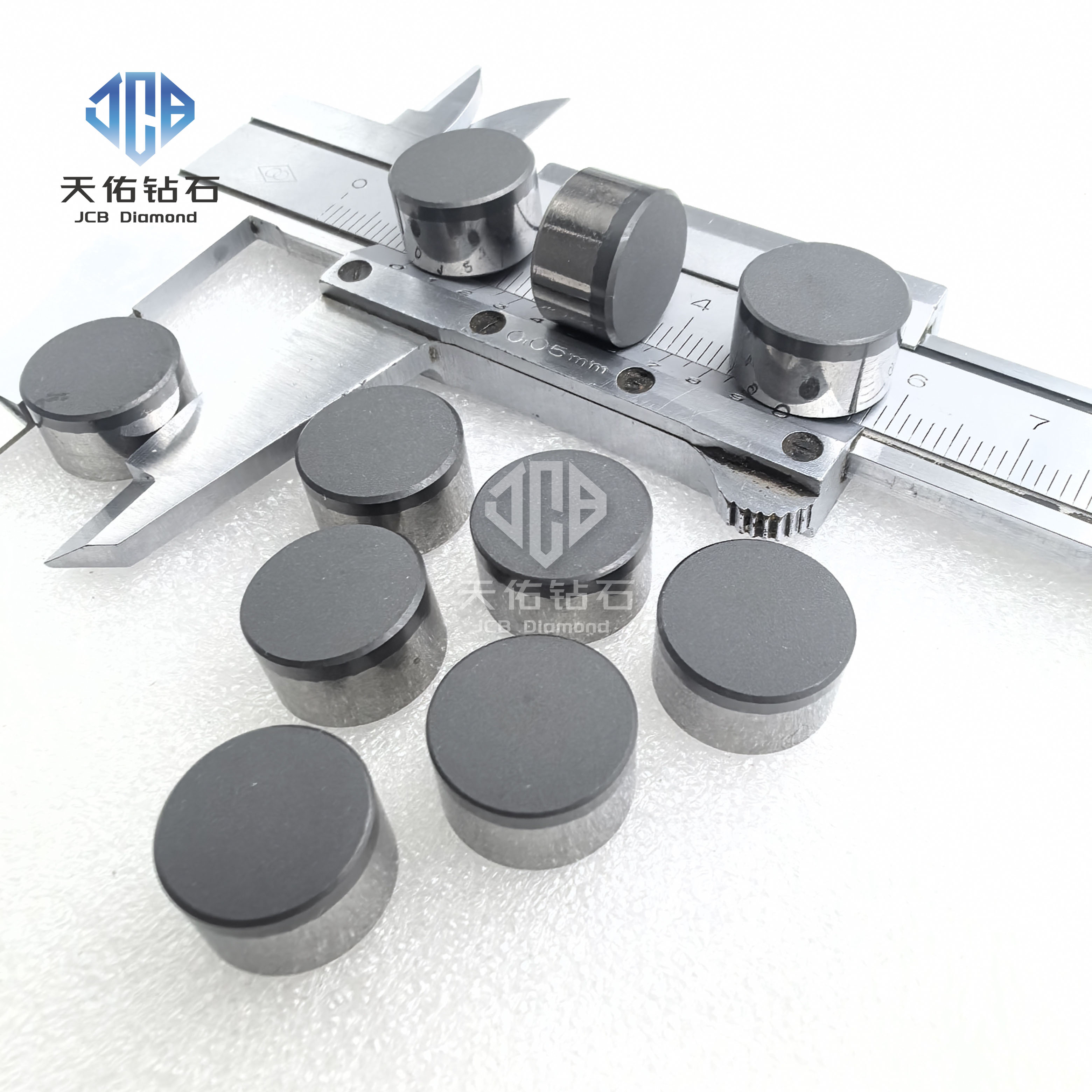 13.00*8.00mm PDC резцы для бурения нефтегазовых скважин