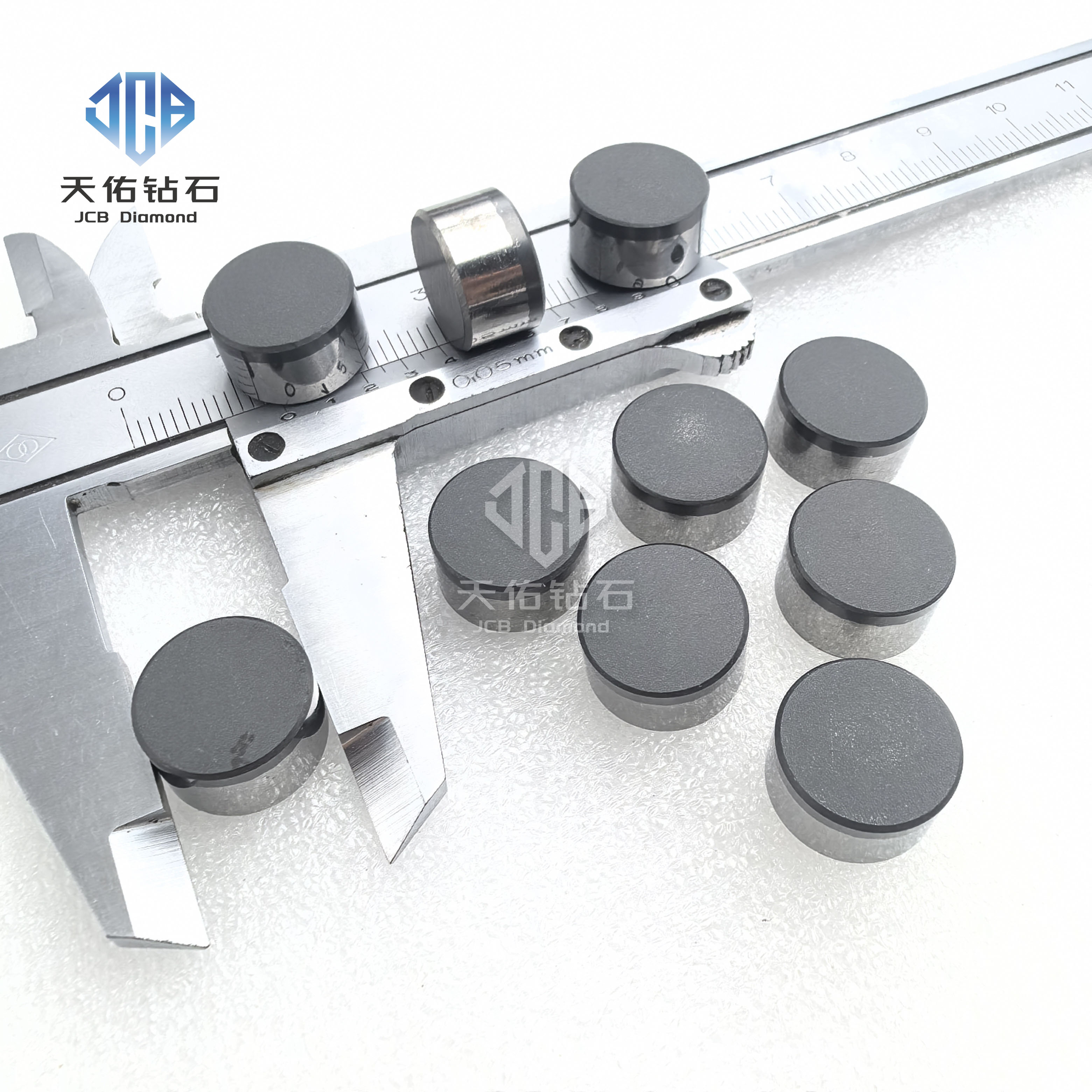 13.00*8.00mm PDC резцы для бурения нефтегазовых скважин