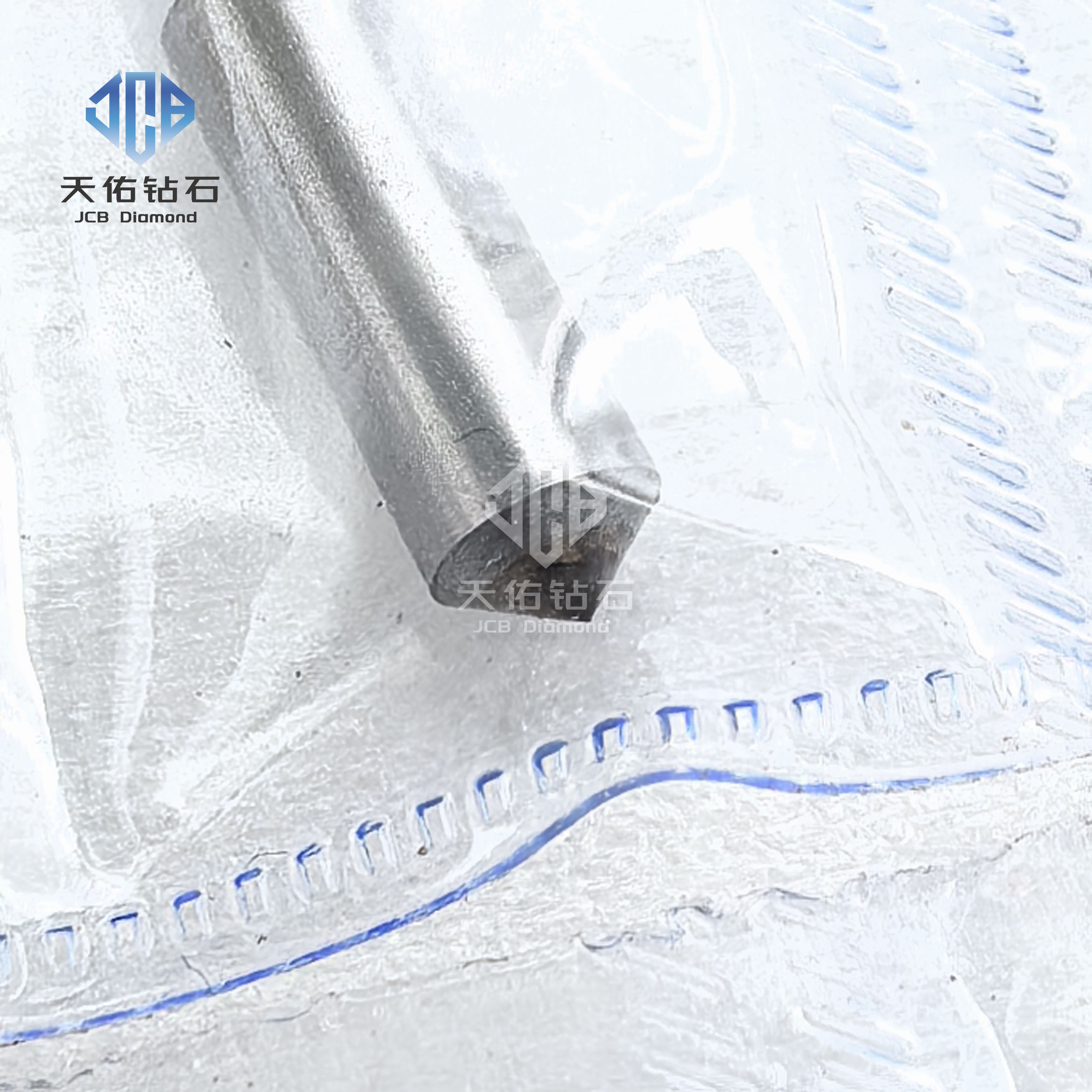 Инструменты для гравировки монокристаллов весом 0,11–0,15 карата