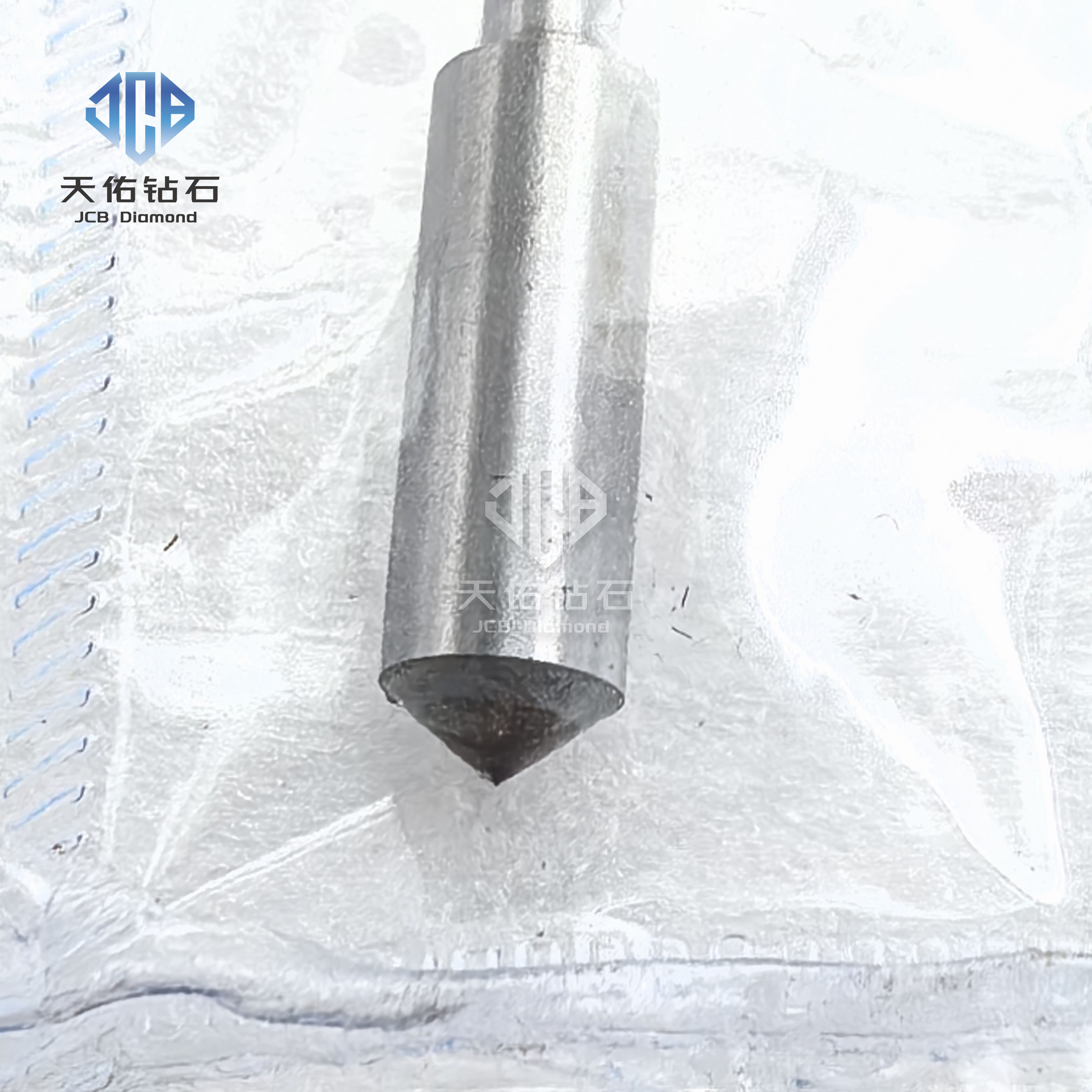 Инструменты для гравировки монокристаллов весом 0,11–0,15 карата