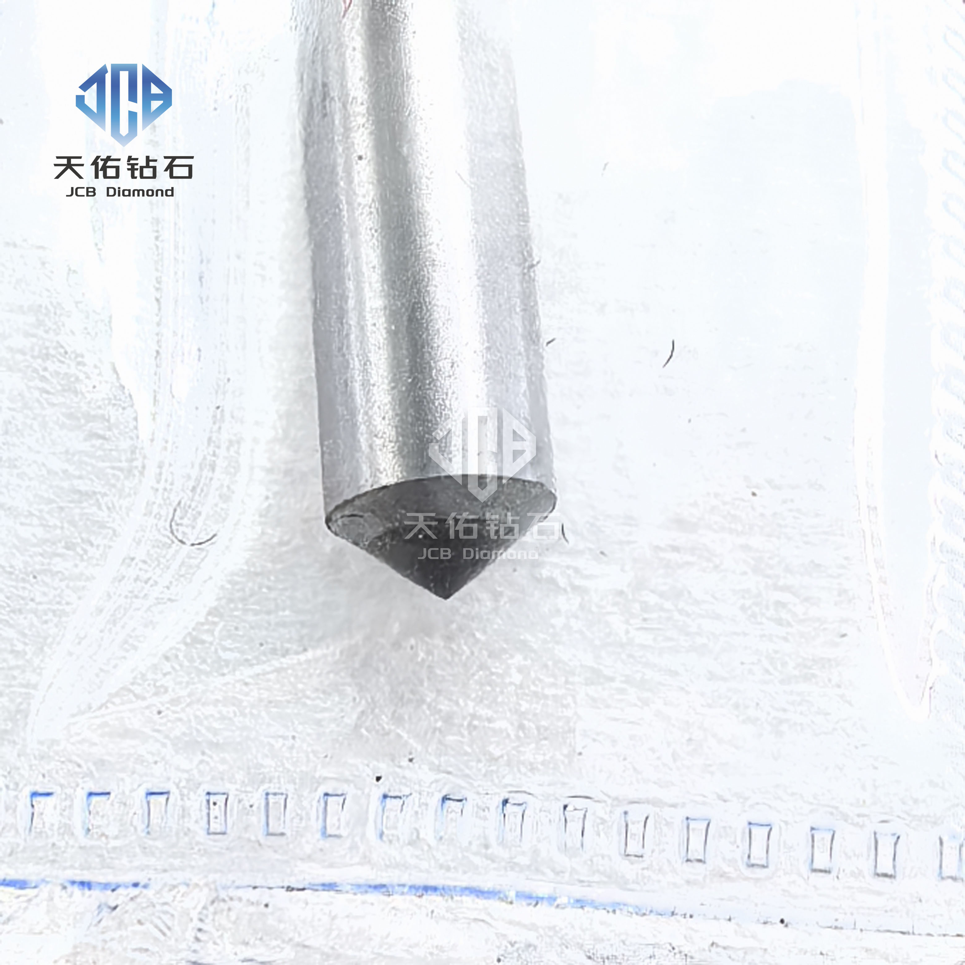 Инструменты для гравировки монокристаллов весом 0,11–0,15 карата