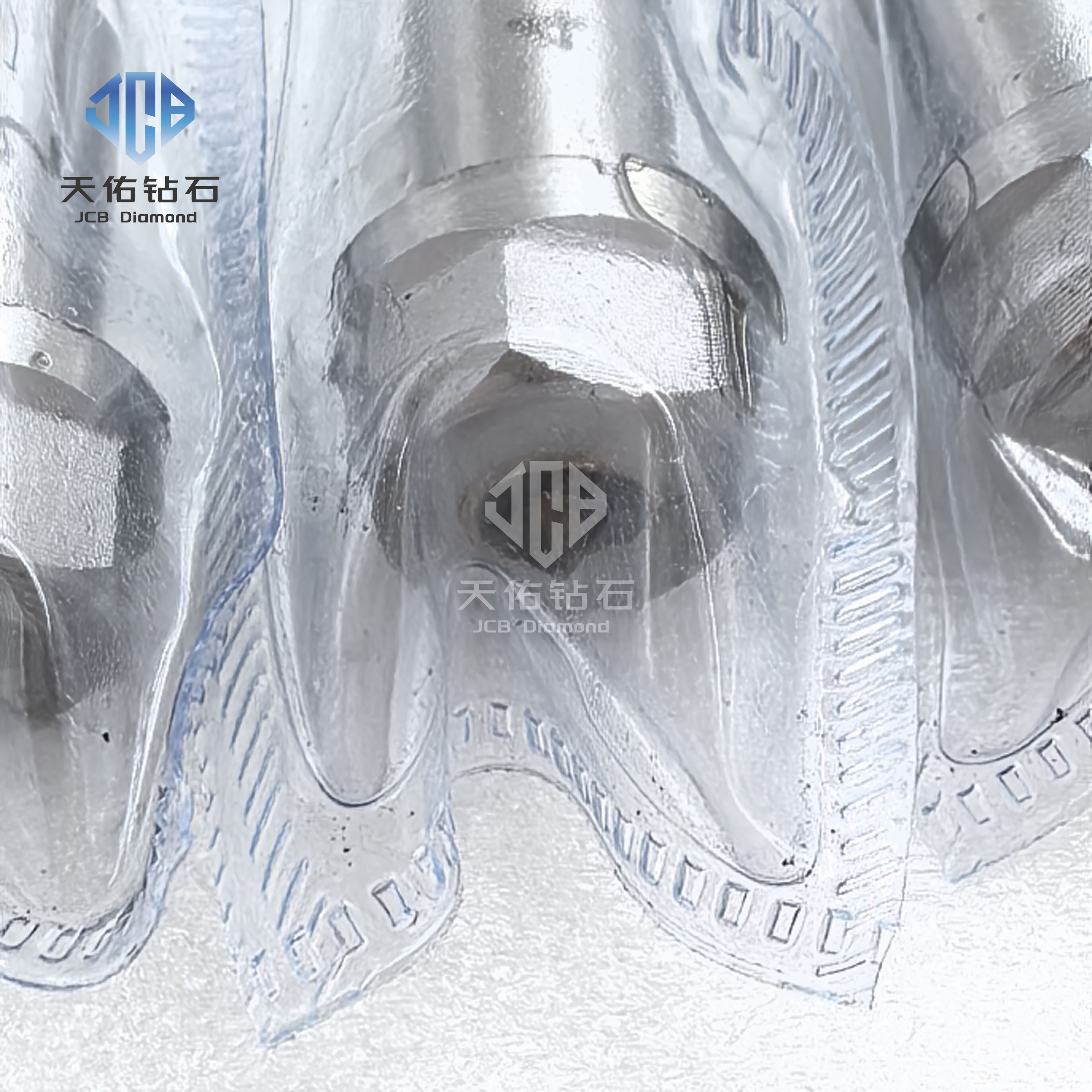 Твердомеры для монокристаллов весом 0,85–0,9 карата