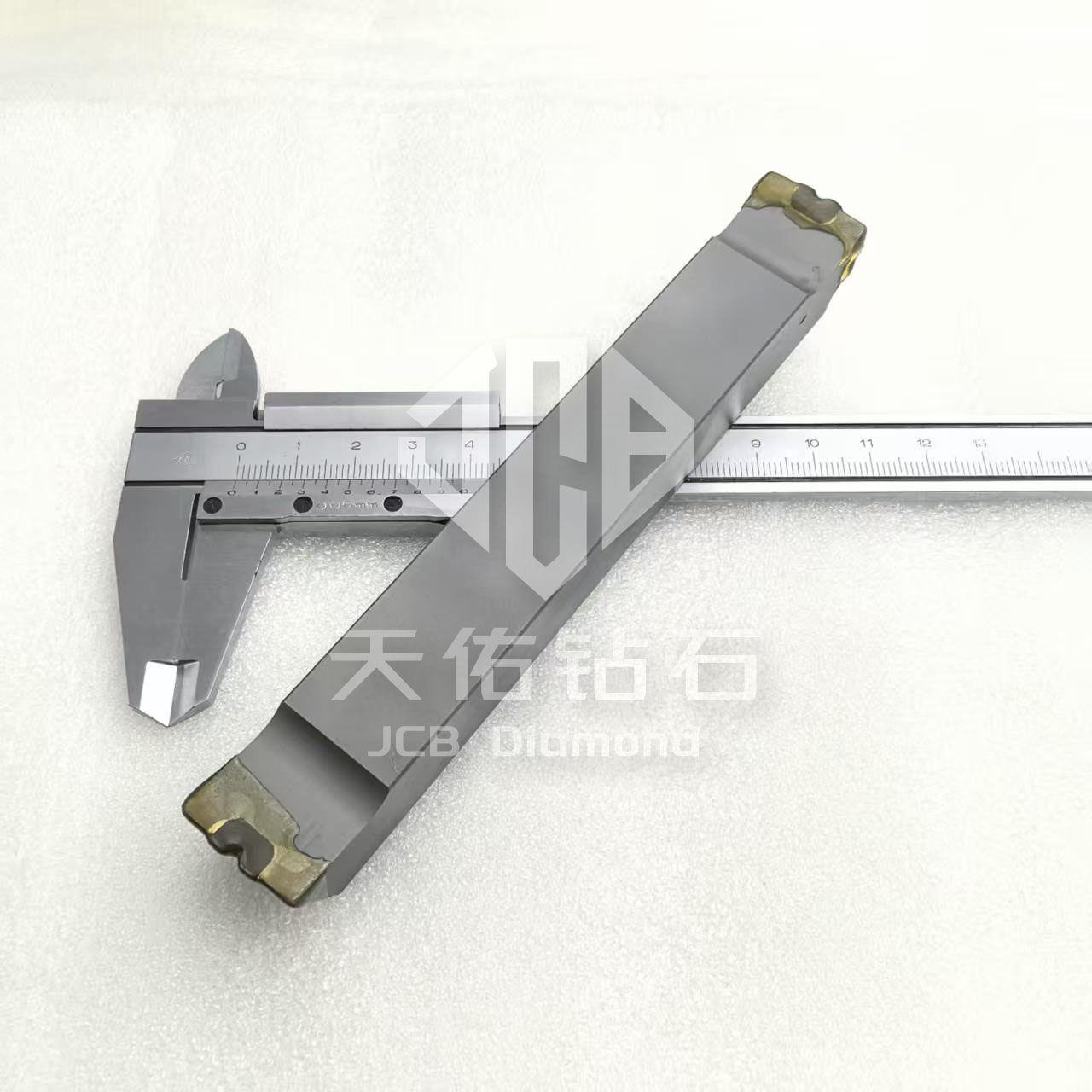 PCD-20×20×141×65.51º×R0.45