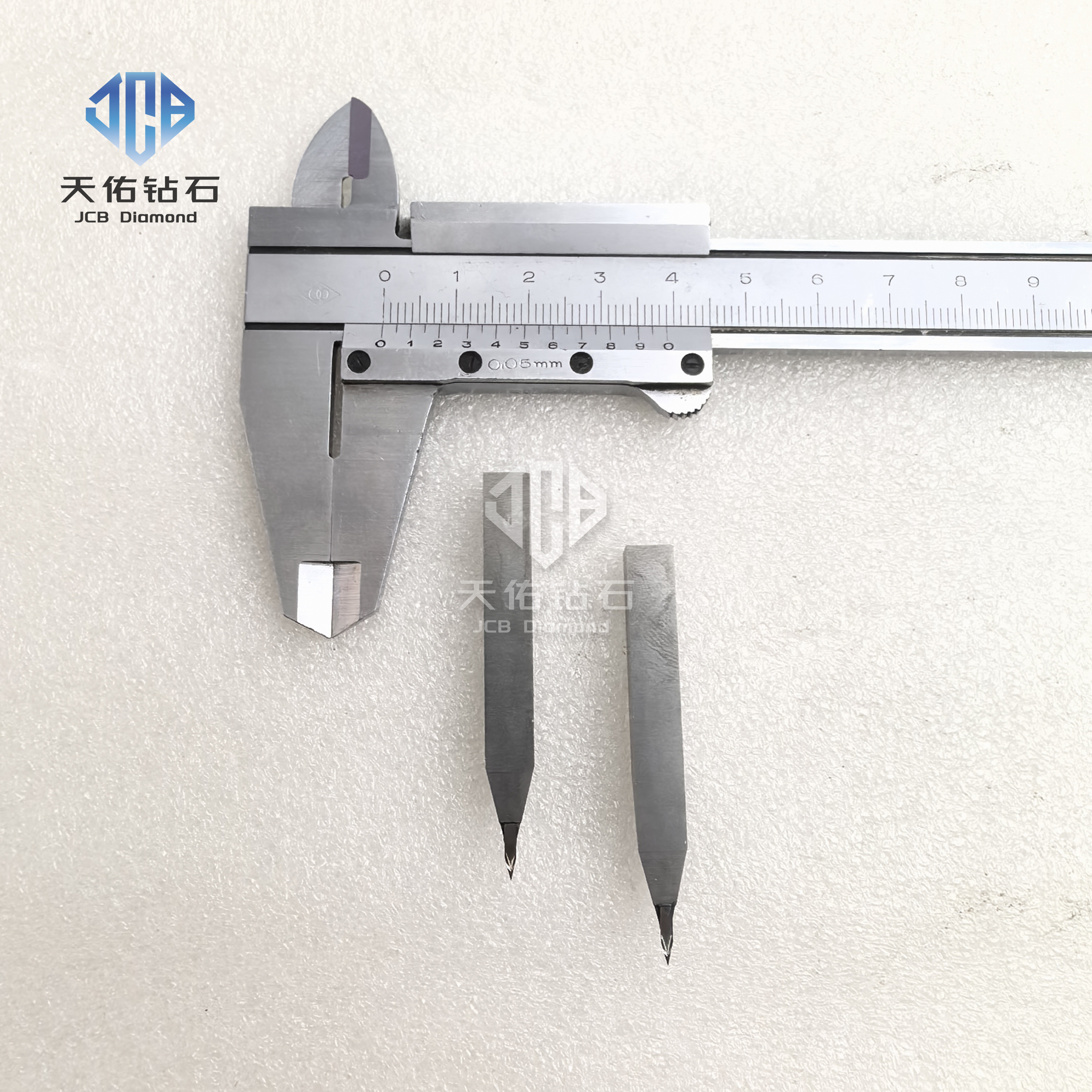 сверхточный резец CVD - H7.0*7.0*L52.5*R0.02